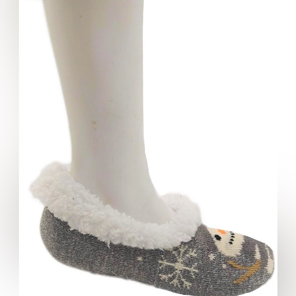 Women’s Holiday Snowman 3D Cable Knit Chenille Slipper Socks - Picture 3 of 4